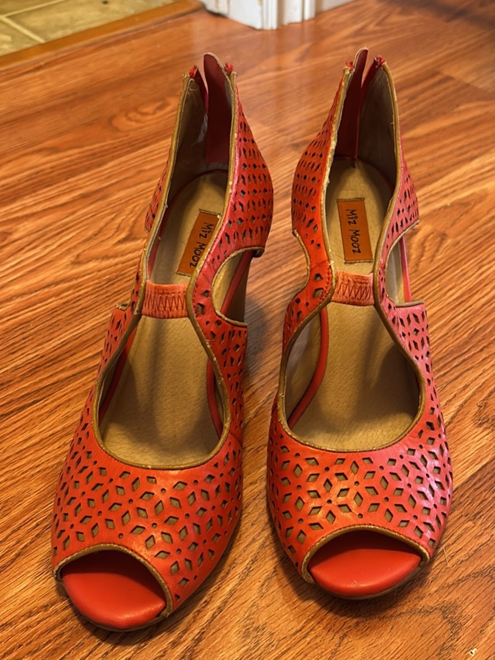 Coral Mizz Mooz Open-Toe Laser-Cut Women’s Heels